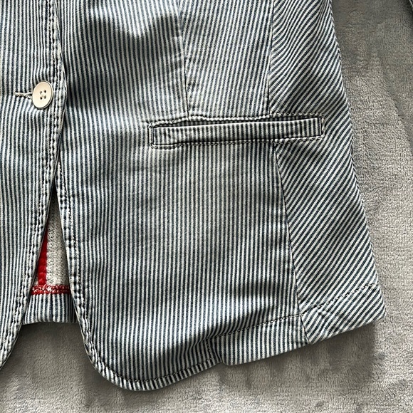 Striped Blue Blazer - Picture 7 of 15